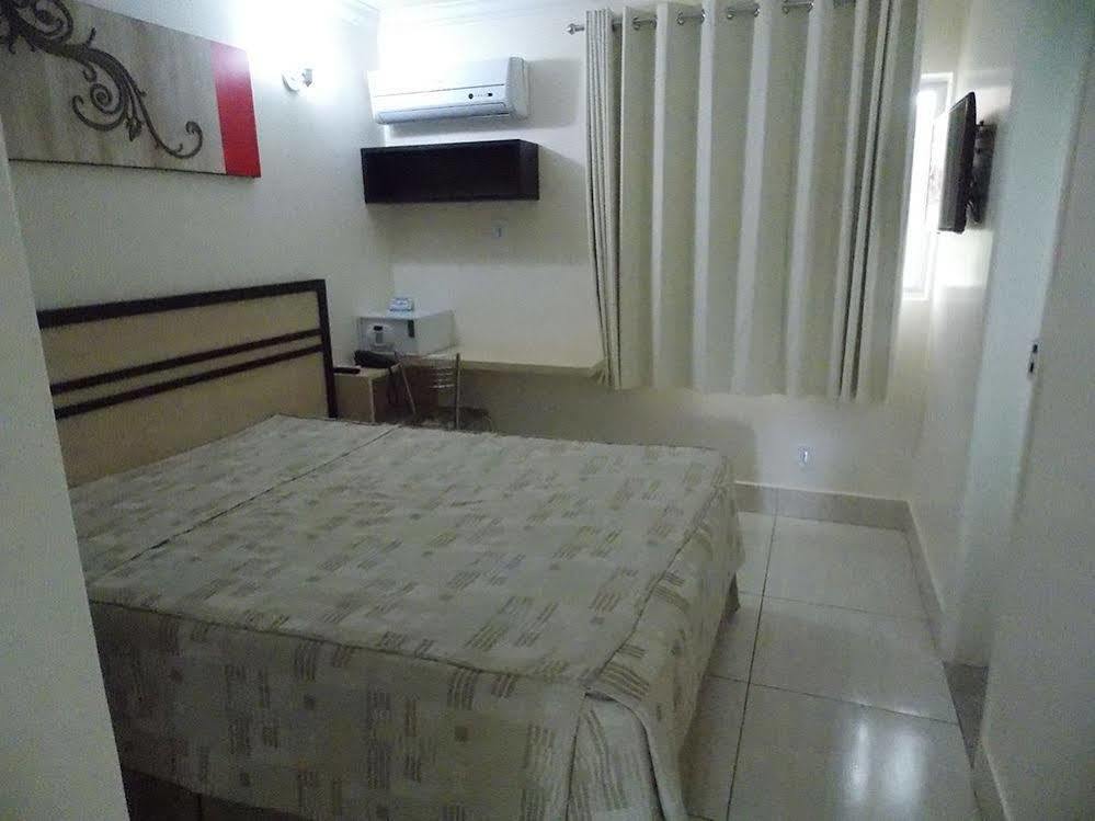 Di Roma Resorts - Reis Imoveis Caldas Novas Εξωτερικό φωτογραφία