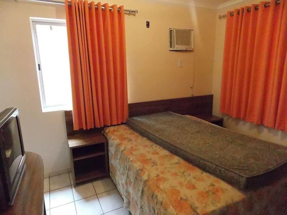 Di Roma Resorts - Reis Imoveis Caldas Novas Εξωτερικό φωτογραφία