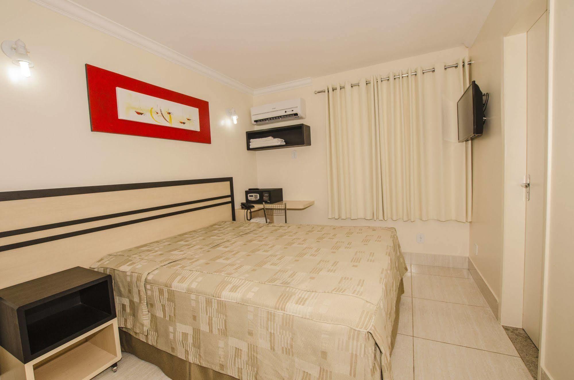 Di Roma Resorts - Reis Imoveis Caldas Novas Εξωτερικό φωτογραφία